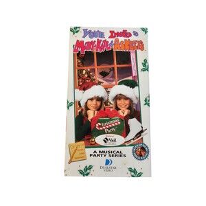 Mary Kate & Ashley's Christmas Party VHS Vintage